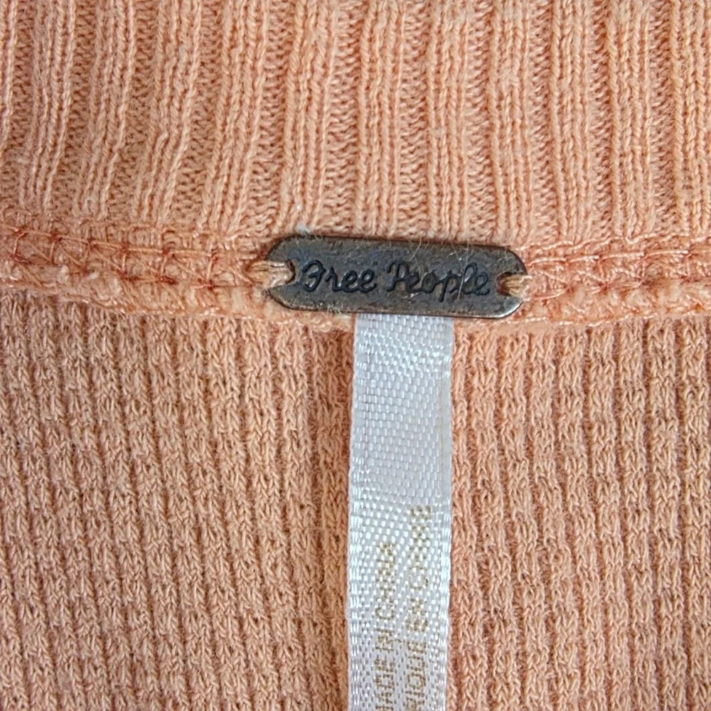 Free People Kombucha Cuff Thermal Top S Peach Waffle Knit Crochet Sleeve ASO TVD